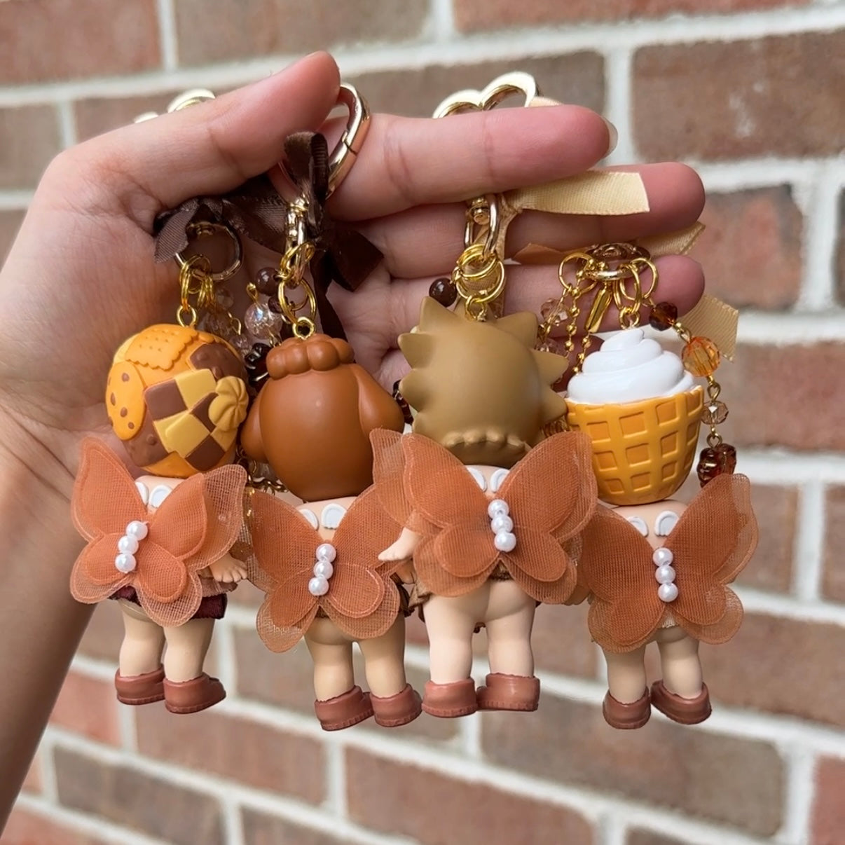🧸🥥🍂🤎