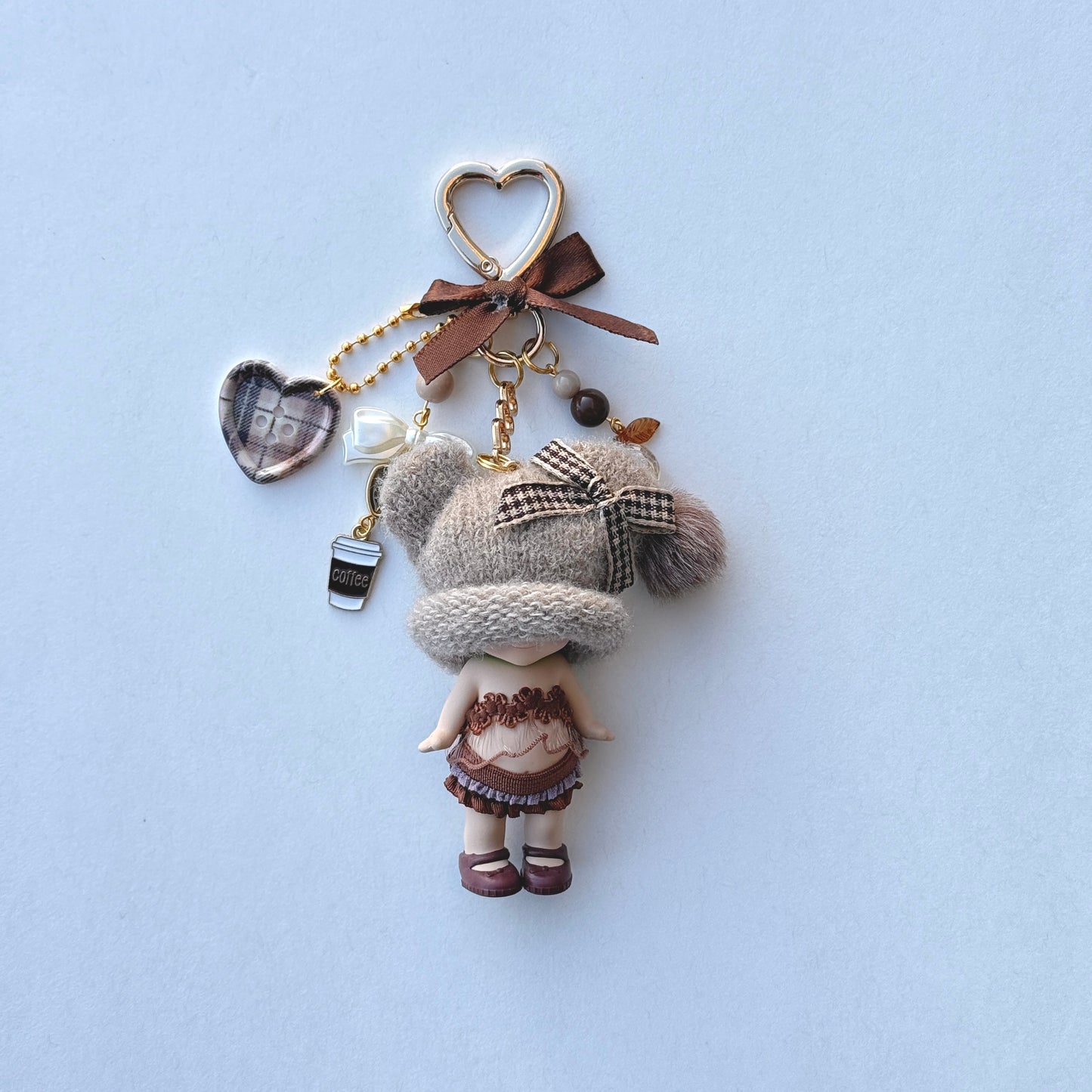 brown beanie drop 🤎